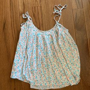 Blue Life Peach and White Floral Top